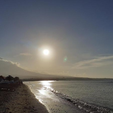 Bulih Beach Bungalows Amed Kültér fotó